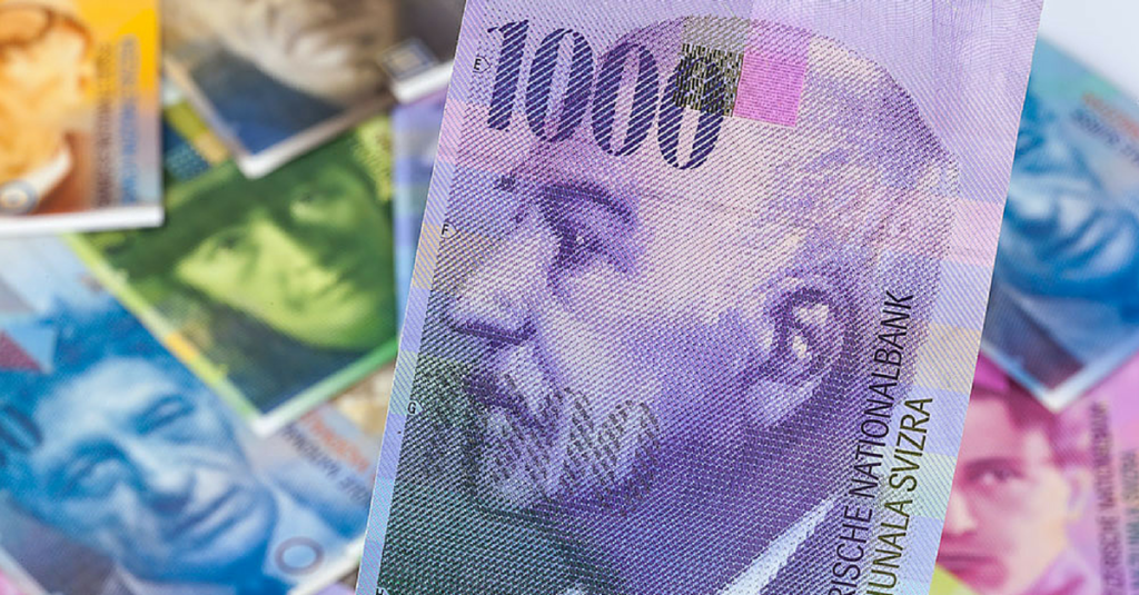 Geld gewinnen - gewinne CHF 1000 Franken beim grossen featured.ch Wettbewerb!